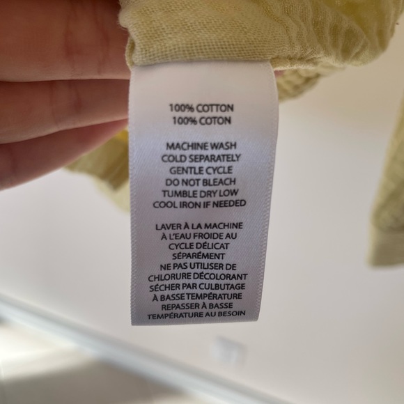 XL yellow- green relaxed long-sleeve blouse made with a crinkled fabric design. - Picture 3 of 4